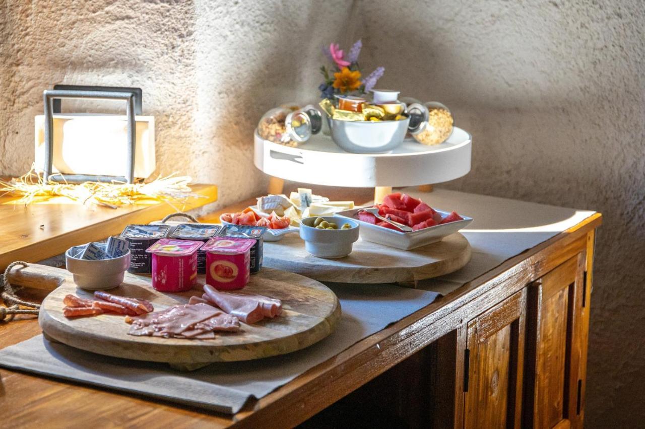 Rustico Lago Di Como B&B Barna Bagian luar foto