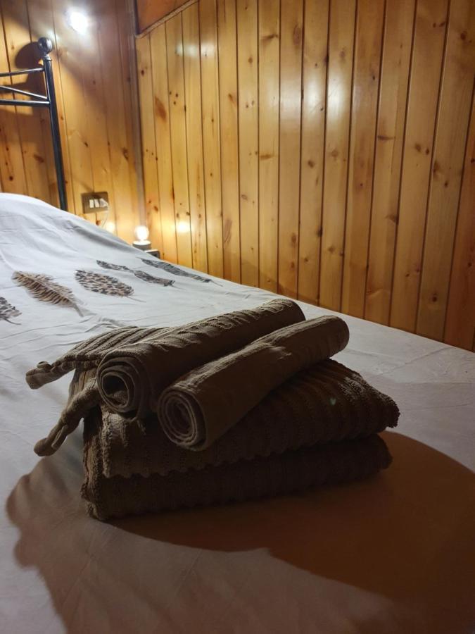 Rustico Lago Di Como B&B Barna Bagian luar foto