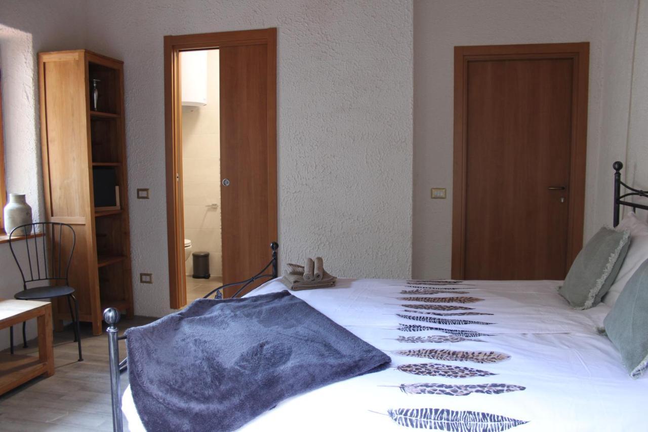 Rustico Lago Di Como B&B Barna Bagian luar foto