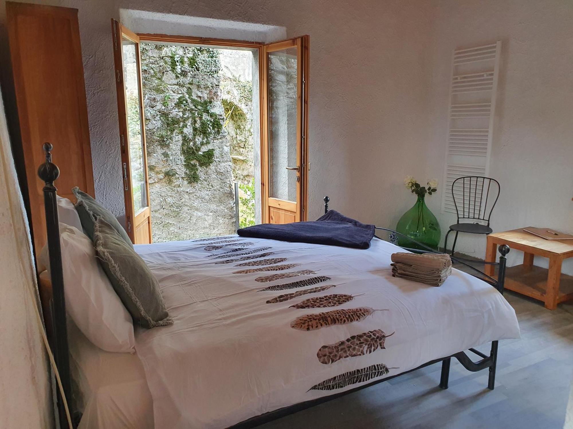 Rustico Lago Di Como B&B Barna Bagian luar foto